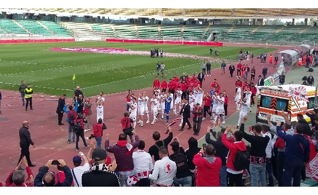 Serie B: Bari e Palermo aprono le danze, in quota i pugliesi avanti per il successo