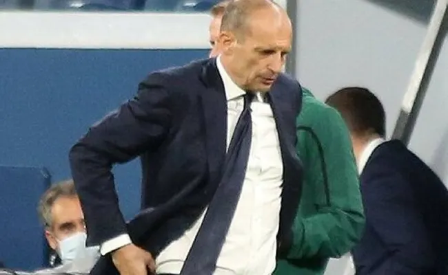 Emergenza difesa a Napoli, Allegri chiede aiuto al mercato: Solet e Romero nomi caldi nelle quote