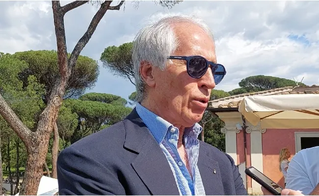 Piazza di Siena, Malagò (pres. Coni): “Scenario e magia senza paragoni, i cavalieri vengono volentieri qui”