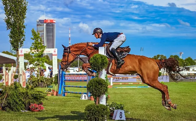 Ponyadi: oro e bronzo per la Sardegna nel polo, argento nel salto ostacoli L50 per Angelica Ladu
