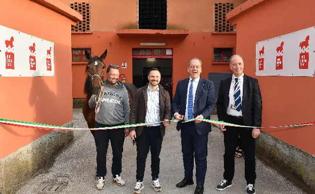 Ippica, all’Ippodromo Snai Sesana di Montecatini presentata la 109^ stagione di trotto e inaugurato il centro di allenamento alla presenza del Sottosegretario La Pietra, del sindaco Baroncini e del direttore Stoppini