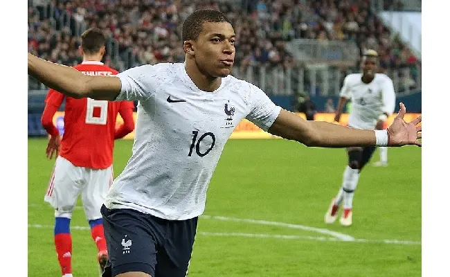 Euro2024, Spagna-Francia sul filo dell'equilibrio: i bookie spingono le Furie Rosse in finale, in quota gol duello tra i capitani Mbappé-Morata