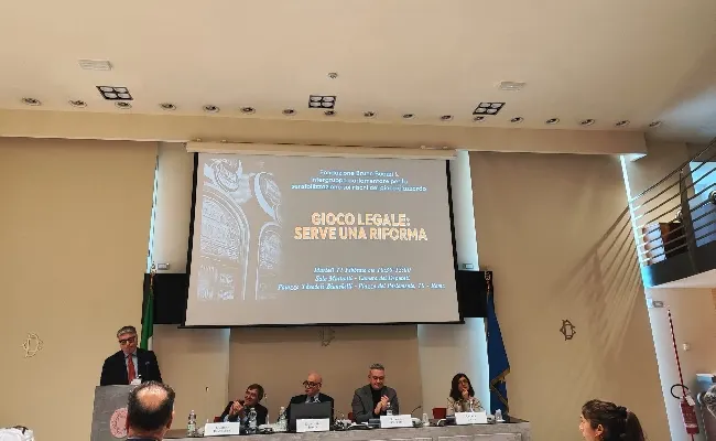 Convegno Fondazione Buozzi, Cangianelli (Pres. Egp-Fipe): “Distanze e orari facilmente aggirabili con tablet e device, 155mila autoesclusi dal gioco online”