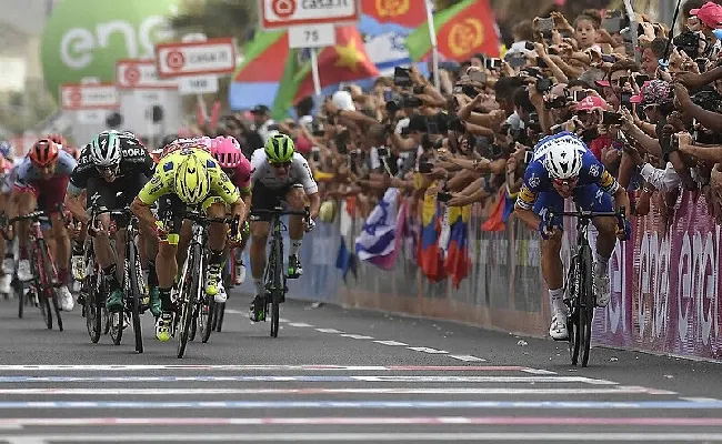 Giro d’Italia: Del Toro vede rosa, il trionfo ora vale 1,65 su Snai. Ayuso a 3,50 e Carapaz a 4,50 gli unici che possono insidiarlo