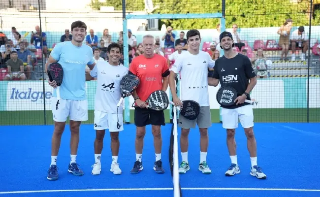 Sanremo Padel Tour: Chingotto e Momo Gonzalez incantano piazza Colombo. Domenica in campo le star del pallone: sfida speciale per Albertini, Amoruso, Di Canio e Marcolin