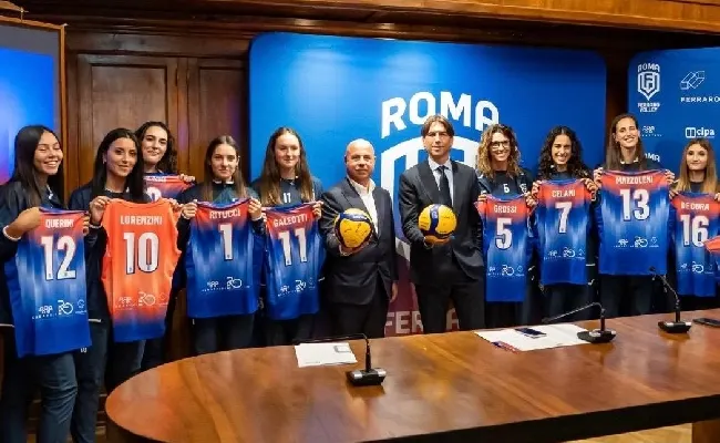 Ferraro Volley Roma, presentata la squadra Femminile. L'Ass. Onorato: "Sinergia tra il pubblico e investimenti privati importante per la crescita della città”