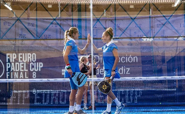 FIP Euro Padel Cup, esordio ok per l'Italdonne: 3-0 alla Germania, domani la Gran Bretagna