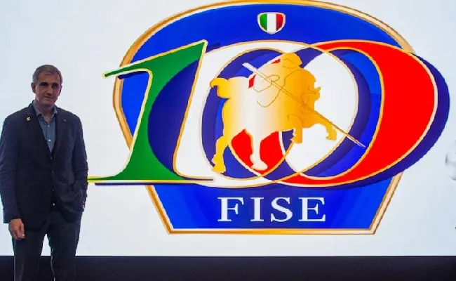 1926-2026: svelato il logo per i 100 anni della Federazione Italiana Sport Equestri