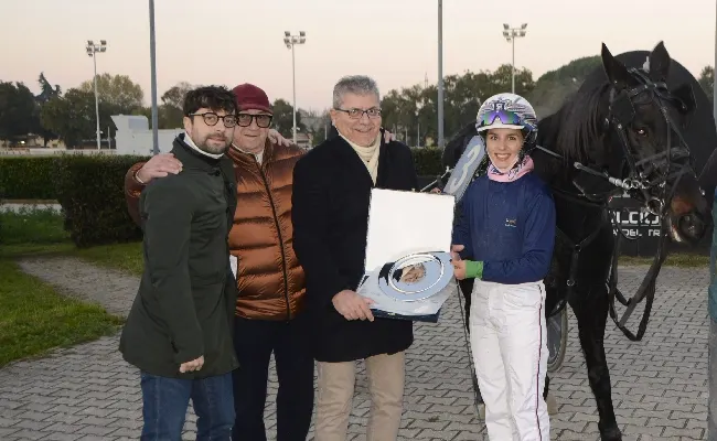 Ippica, Ippodromo di Bologna: domenica 16 novembre otto corse al trotto dedicate alle famiglie Canali e Veneziani