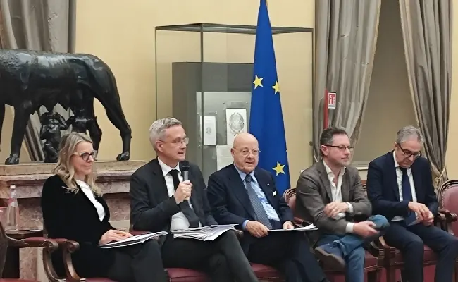 Convegno su riordino retail, Vaccari (Pd): “Modificare il decreto prima che arrivi in Parlamento”