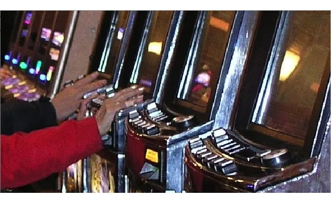 Valdera (PI), prelievo non versato per 200mila euro: coppia accusata di peculato