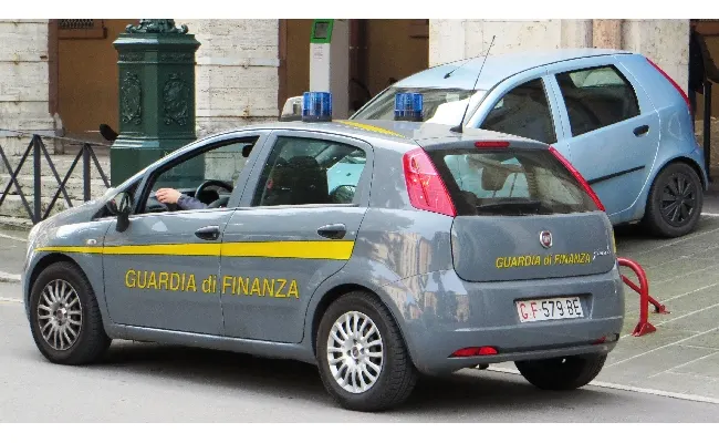 Truffa multimilionaria con la “Scommessa collettiva” ed evasione fiscale, Corriere della Sera: arrestato Mario Adinolfi
