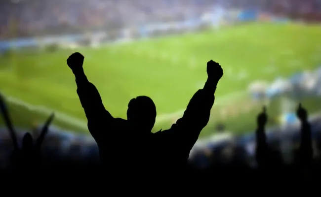 Scudetto, i bookie scommettono su una corsa a tre: l'Inter vince ed è lanciata in quota, inseguono Juve e Napoli